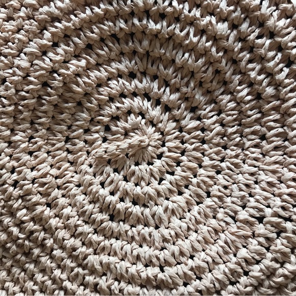 Steve Madden Blush Crochet Beret - Picture 3 of 6